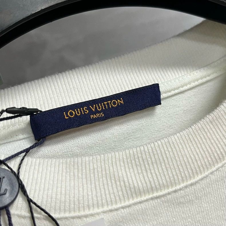 Louis Vuitton Louis Vuitton White Logo Print Short Sleeve T-shirt - dmc Size US M / EU 48-50 / 2 - 4 Thumbnail