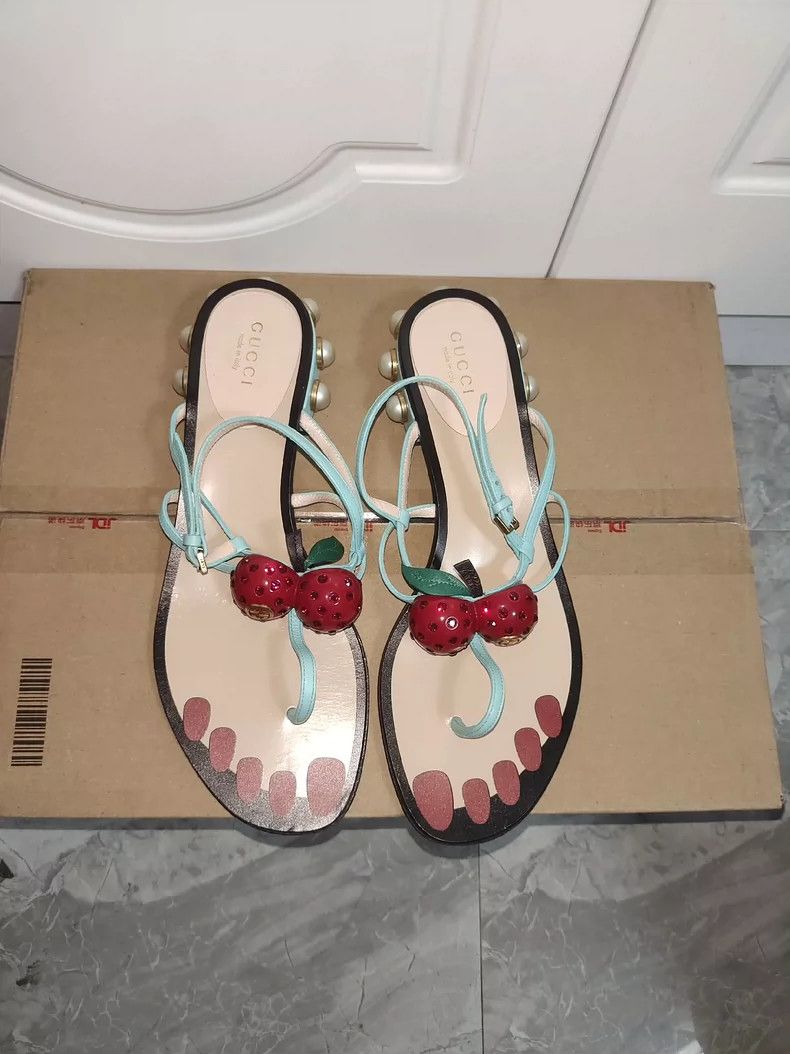 Gucci Gucci Strawberry Design Sandals - dmc Size US 6.5 / EU 39-40 - 4 Thumbnail