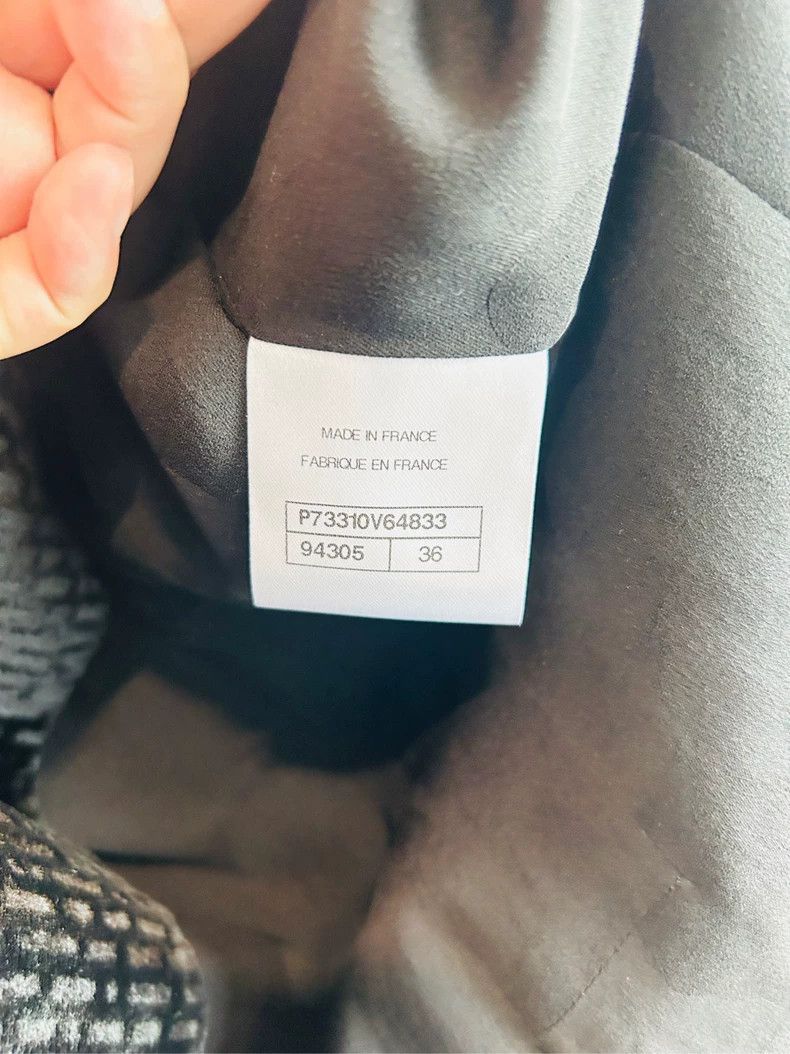 Chanel Chanel 22B Velvet Collar Black Jacket - dmc Size US S / EU 44-46 / 1 - 3 Thumbnail