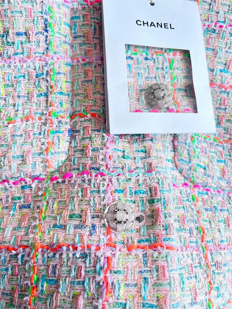 Chanel Chanel 24C Tweed Colorful Vest - dmc Size US S / EU 44-46 / 1 - 3 Thumbnail