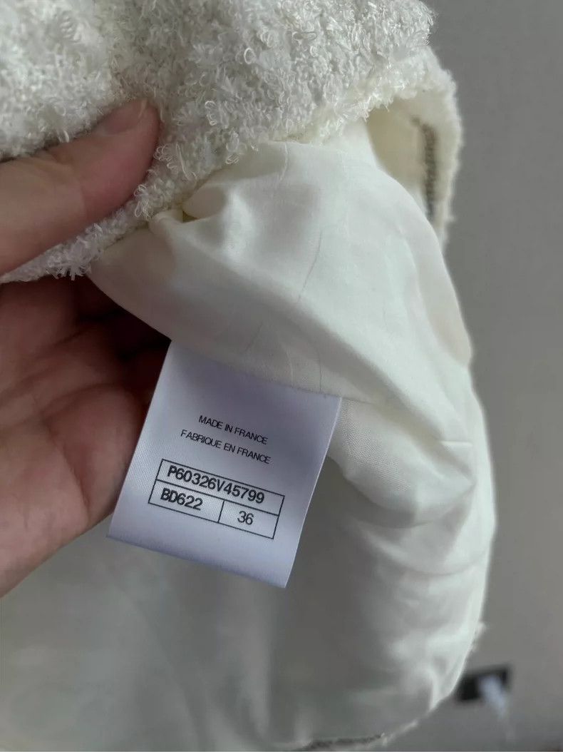 Chanel Chanel 2019 Spring Summer White Jacket - dmc Size US S / EU 44-46 / 1 - 5 Thumbnail