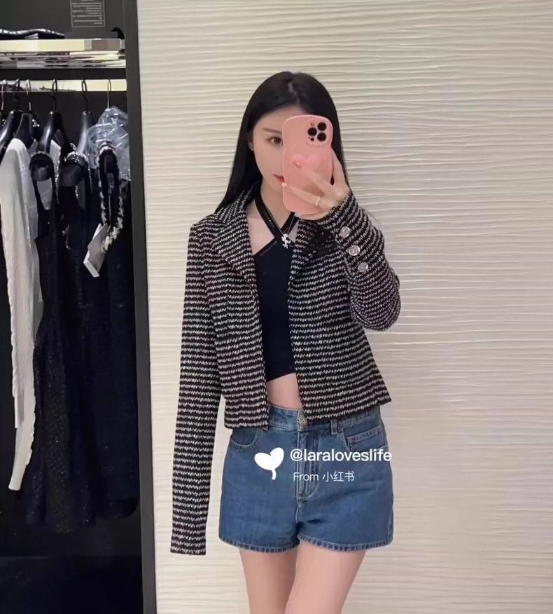 Chanel Chanel 23A Collar Short Tweed Jacket - dmc Size US S / EU 44-46 / 1 - 8 Thumbnail