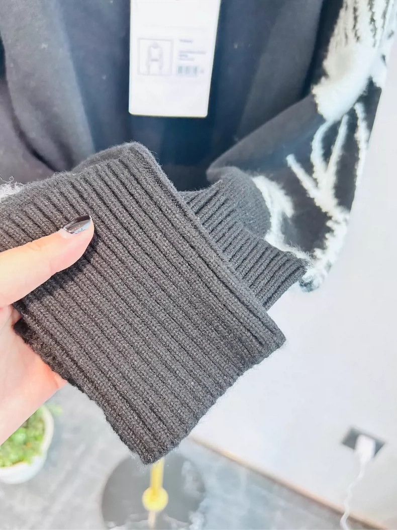 Chanel Chanel 22AW Castle Feather Sweater - dmc Size US S / EU 44-46 / 1 - 4 Thumbnail