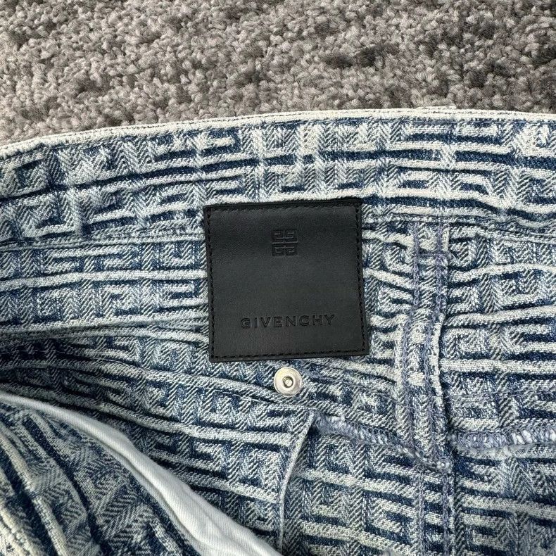 Givenchy Givenchy 4G Denim Mini Skirt - dmc Size US 31 - 3 Thumbnail