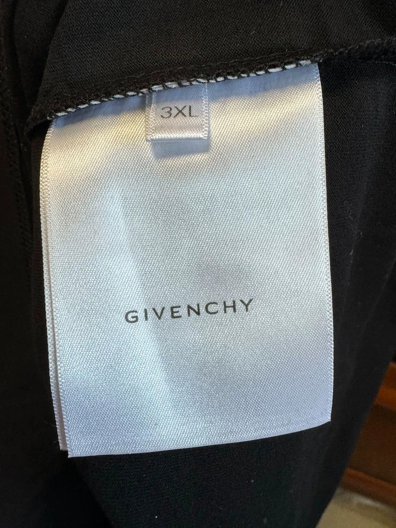Givenchy Givenchy Classic Shield Logo Short Sleeve T-Shirt - dmc Size US L / EU 52-54 / 3 - 4 Thumbnail