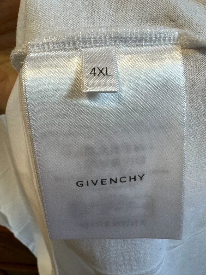 Givenchy Givenchy Embroidered Pocket Short Sleeve T-Shirt - dmc Size US XXL / EU 58 / 5 - 4 Thumbnail