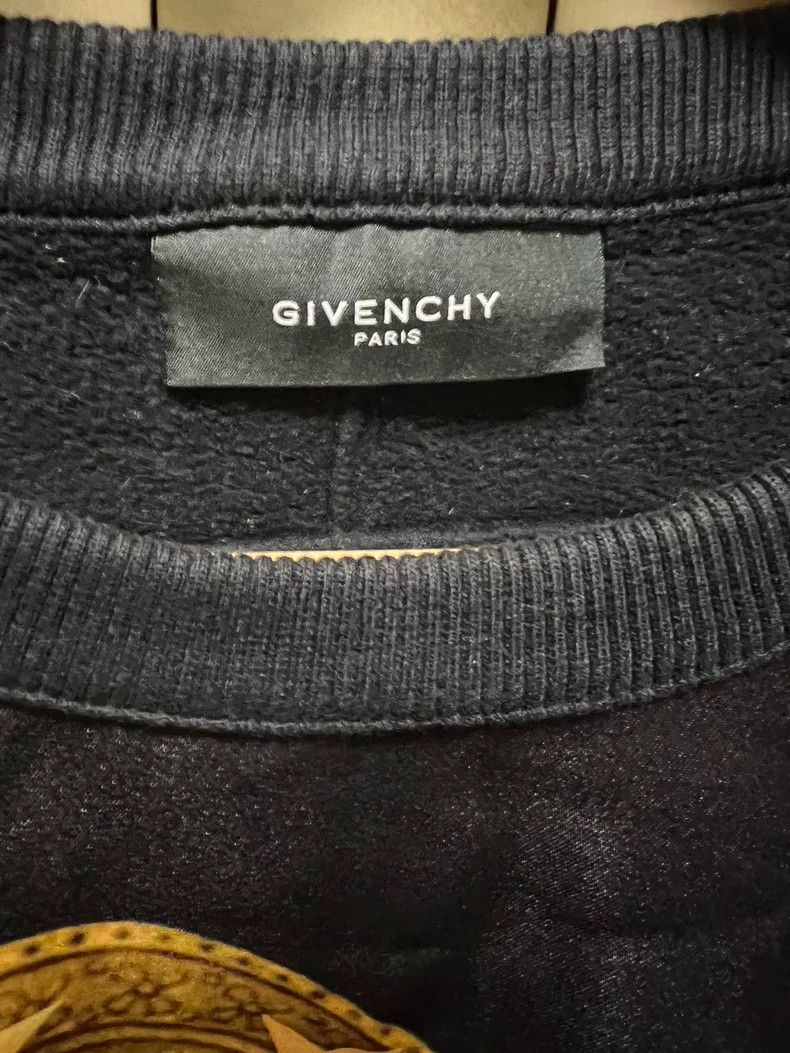 Givenchy Givenchy Silk Halo Madonna Sweatshirt - dmc Size US S / EU 44-46 / 1 - 2 Thumbnail