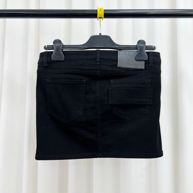 Givenchy Givenchy Black Denim Mini Skirt - dmc Size US 36 / EU 52 - 2 Thumbnail