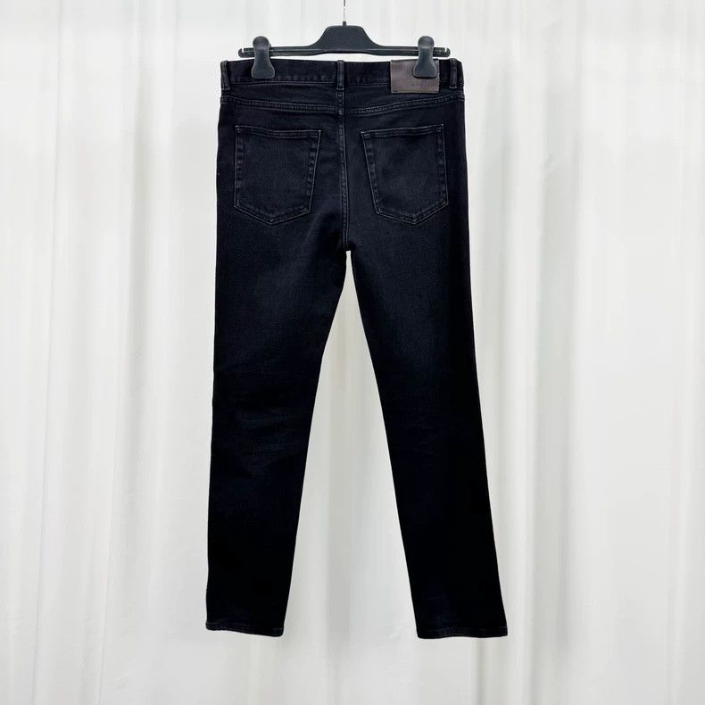Givenchy Givenchy Embroidered Logo Denim Jeans - dmc Size US 31 - 2 Thumbnail