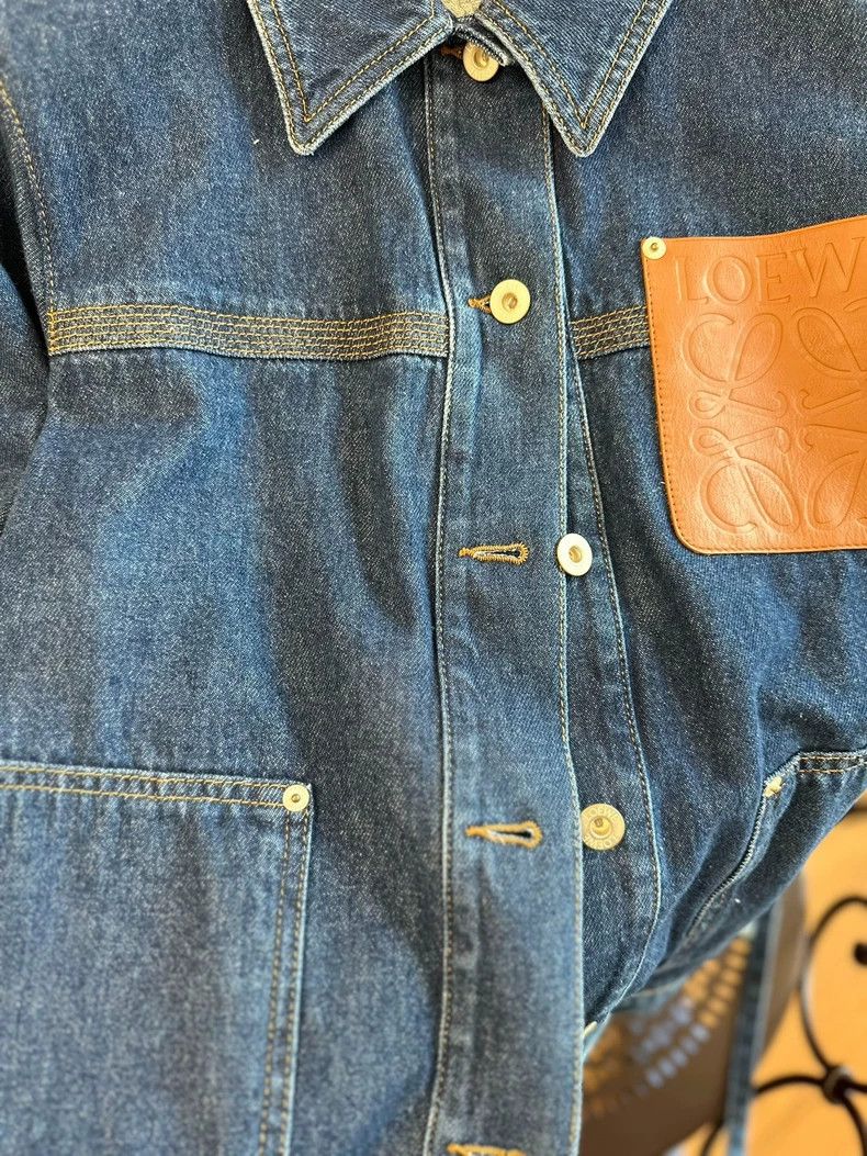 Loewe LOEWE Women's Denim Jacket with Logo - dmc Size US M / EU 48-50 / 2 - 7 Thumbnail