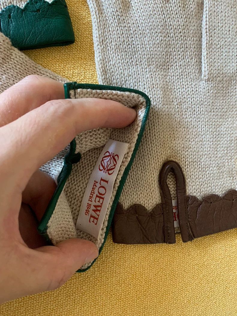 Loewe Loewe Embroidered Cotton Leather Gloves - dmc Size ONE SIZE - 5 Thumbnail