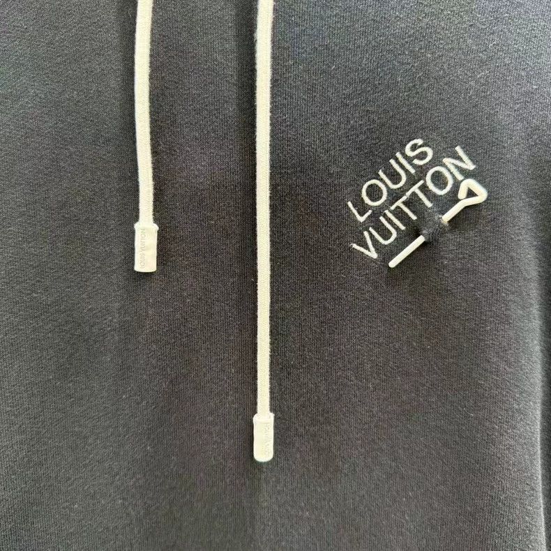 Louis Vuitton Louis Vuitton LV Embroidered Hoodie Sweatshirt - dmc Size US S / EU 44-46 / 1 - 3 Thumbnail