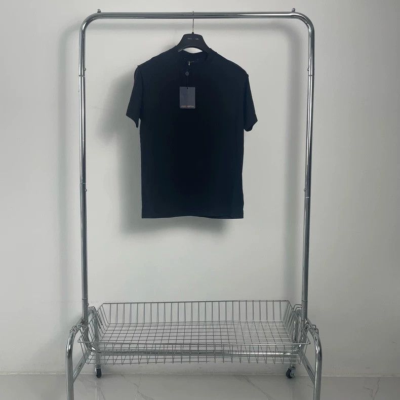 Louis Vuitton LV Black Embossed Short Sleeve T-Shirt - dmc Size US S / EU 44-46 / 1 - 2 Thumbnail