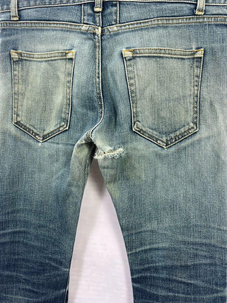 Saint Laurent Paris Saint Laurent Distressed Washed Jeans - dmc Size US 30 / EU 46 - 4 Thumbnail