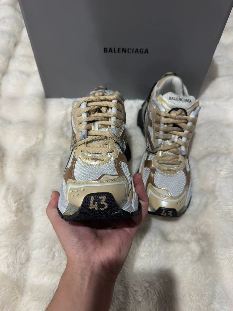 Balenciaga Balenciaga Runner Men's Sneakers - dmc Size US 10.5 / EU 43-44 - 3 Thumbnail