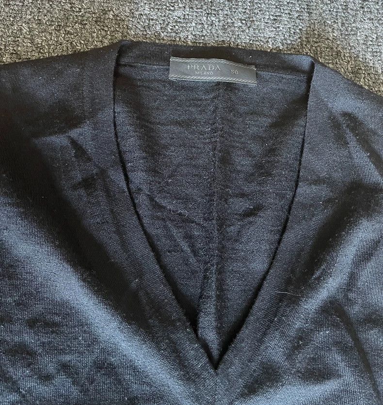 Prada Prada V-Neck Wool Sweater Black-yf Size US M / EU 48-50 / 2 - 3 Thumbnail