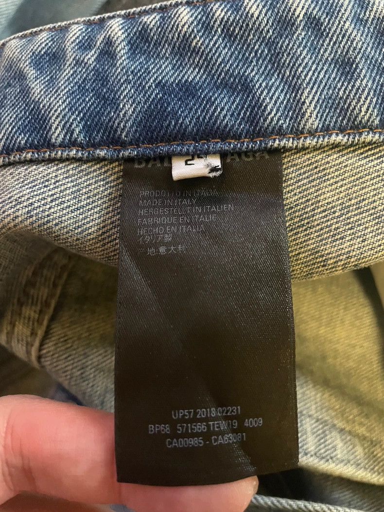 Balenciaga Balenciaga Denim Jeans with Paris Tower Rhinestones-yf Size US 29 - 7 Thumbnail