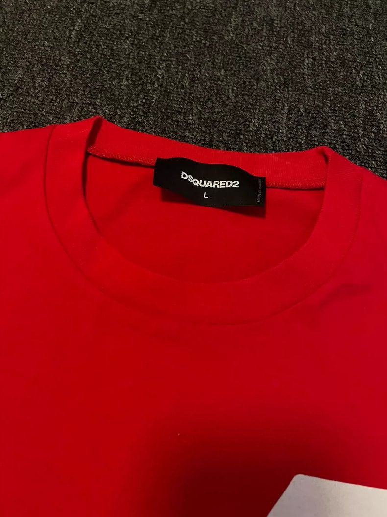 Dsquared2 DSQUARED2 Red Icon Logo T-Shirt-yf Size US L / EU 52-54 / 3 - 4 Thumbnail