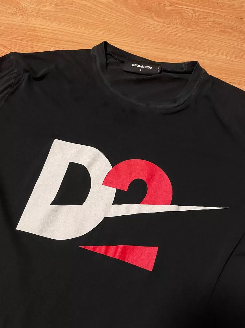 Dsquared2 Dsquared2 D2 Logo Short Sleeve T-Shirt-yf Size US S / EU 44-46 / 1 - 3 Thumbnail