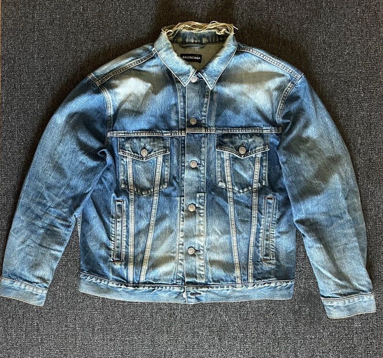 Balenciaga Balenciaga Oversize Denim Jacket-yf Size US M / EU 48-50 / 2 - 2 Thumbnail