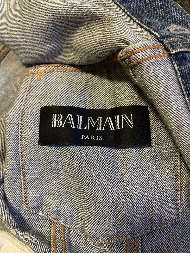 Balmain Balmain Distressed Denim Jacket-yf Size US S / EU 44-46 / 1 - 7 Thumbnail