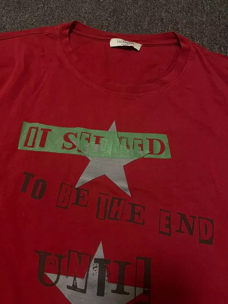 Valentino Valentino Red Distressed Short Sleeve T-shirt-yf Size US L / EU 52-54 / 3 - 3 Thumbnail