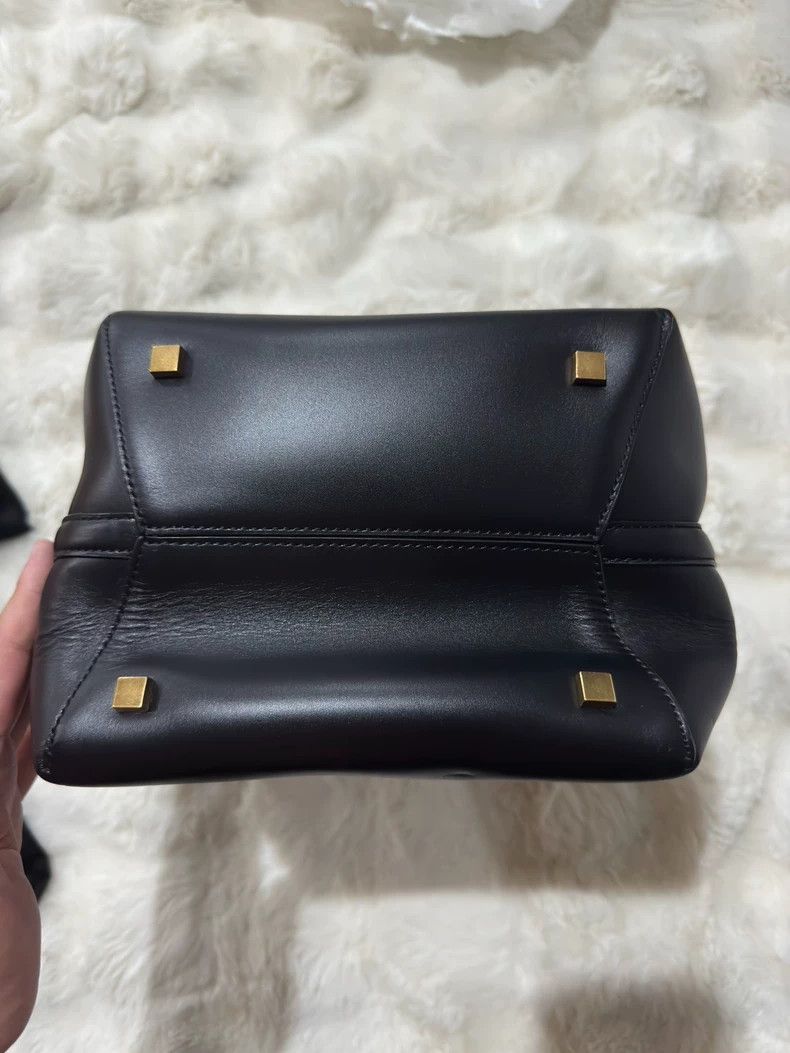 Yves Saint Laurent YSL Le37 Large Black Leather Hobo Bag - dmc Size ONE SIZE - 4 Thumbnail