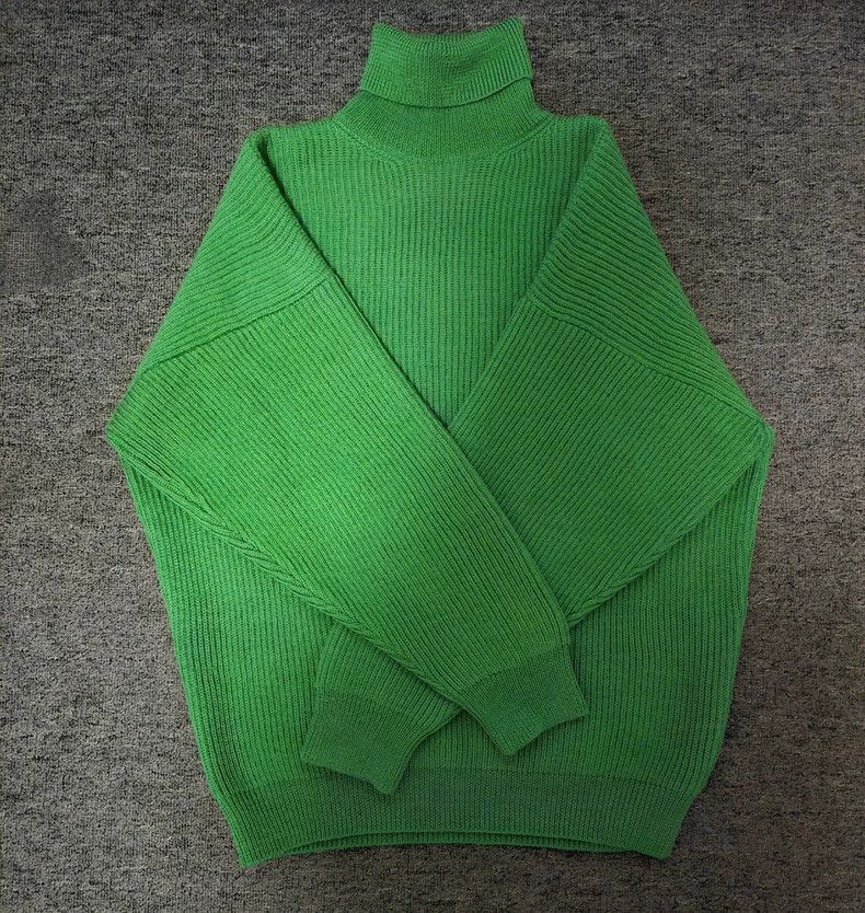 Balenciaga Balenciaga Oversized Green Wool Turtleneck Sweater-yf Size US M / EU 48-50 / 2 - 5 Thumbnail