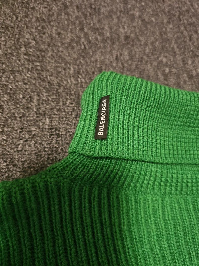 Balenciaga Balenciaga Oversized Green Wool Turtleneck Sweater-yf Size US M / EU 48-50 / 2 - 6 Thumbnail