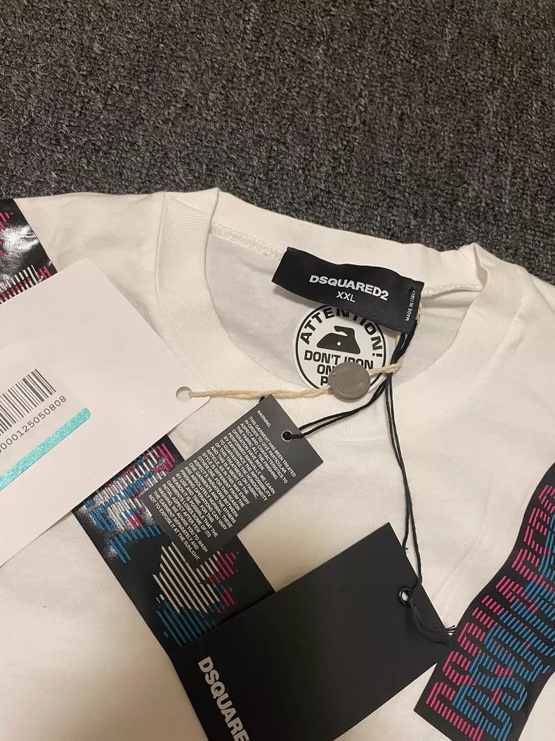 Dsquared2 DSquared2 Short Sleeve Graphic T-Shirt-yf Size US XXL / EU 58 / 5 - 4 Thumbnail