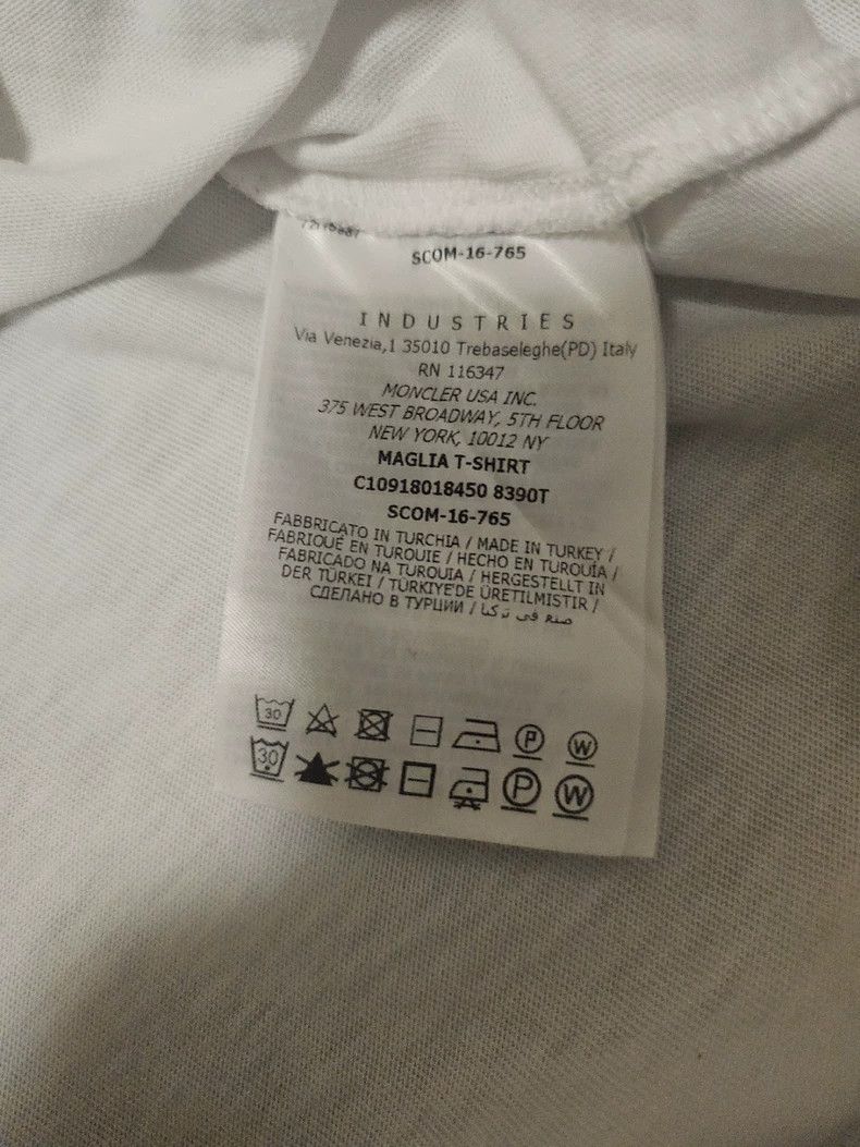 Moncler Moncler White Short Sleeve T-shirt with Flag-yf Size US XL / EU 56 / 4 - 7 Thumbnail