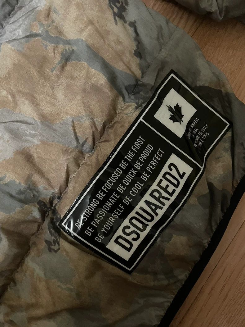 Dsquared2 DSquared2 Camouflage Down Jacket-yf Size US L / EU 52-54 / 3 - 6 Thumbnail