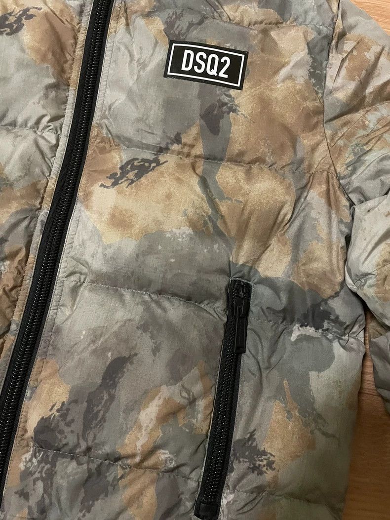 Dsquared2 DSquared2 Camouflage Down Jacket-yf Size US L / EU 52-54 / 3 - 3 Thumbnail