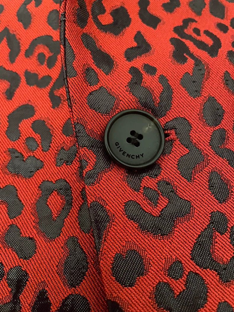 Givenchy Givenchy Leopard Print Blazer Jacket-yf Size US M / EU 48-50 / 2 - 7 Thumbnail