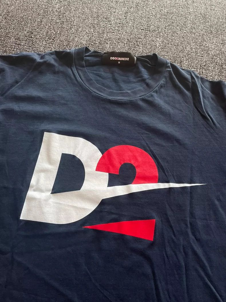 Dsquared2 DSquared2 D2 Short Sleeve T-shirt-yf Size US M / EU 48-50 / 2 - 2 Thumbnail