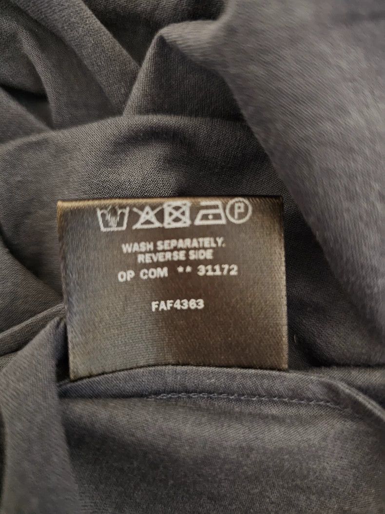 Loro Piana Loro Piana Women's Gray Short-Sleeve T-Shirt-yf Size US L / EU 52-54 / 3 - 6 Thumbnail