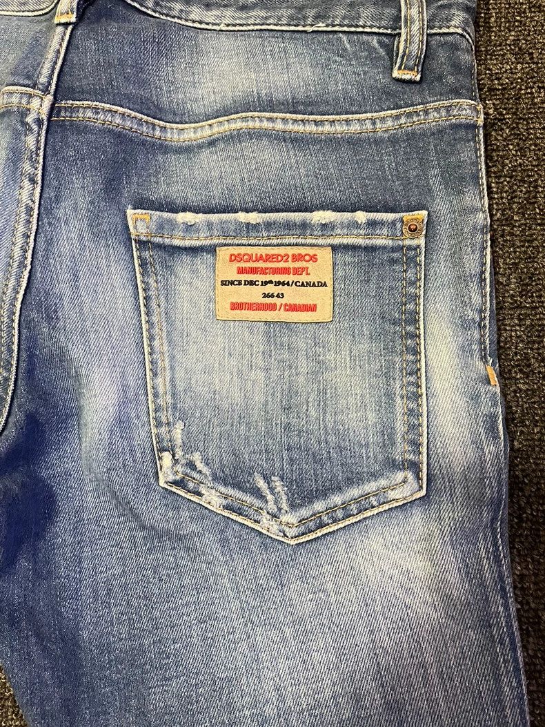 Dsquared2 DSquared2 Light Wash Distressed Denim Jeans-yf Size US 44 / EU 60 - 4 Thumbnail