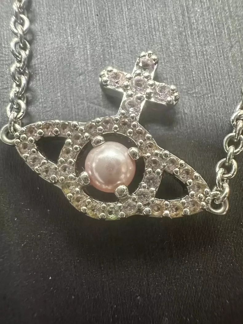 Vivienne Westwood Vivienne Westwood Pink Pearl Saturn Bracelet - dmc Size ONE SIZE - 2 Thumbnail