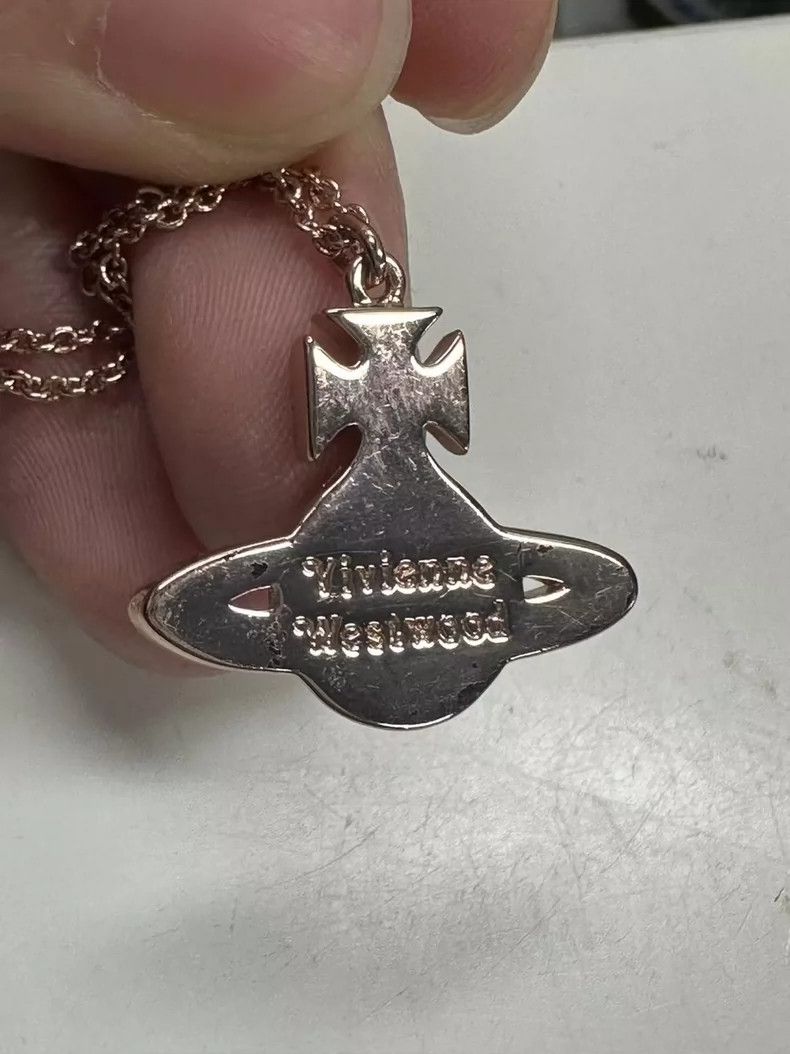 Vivienne Westwood Vivienne Westwood Rose Gold Saturn Necklace - dmc Size ONE SIZE - 7 Thumbnail