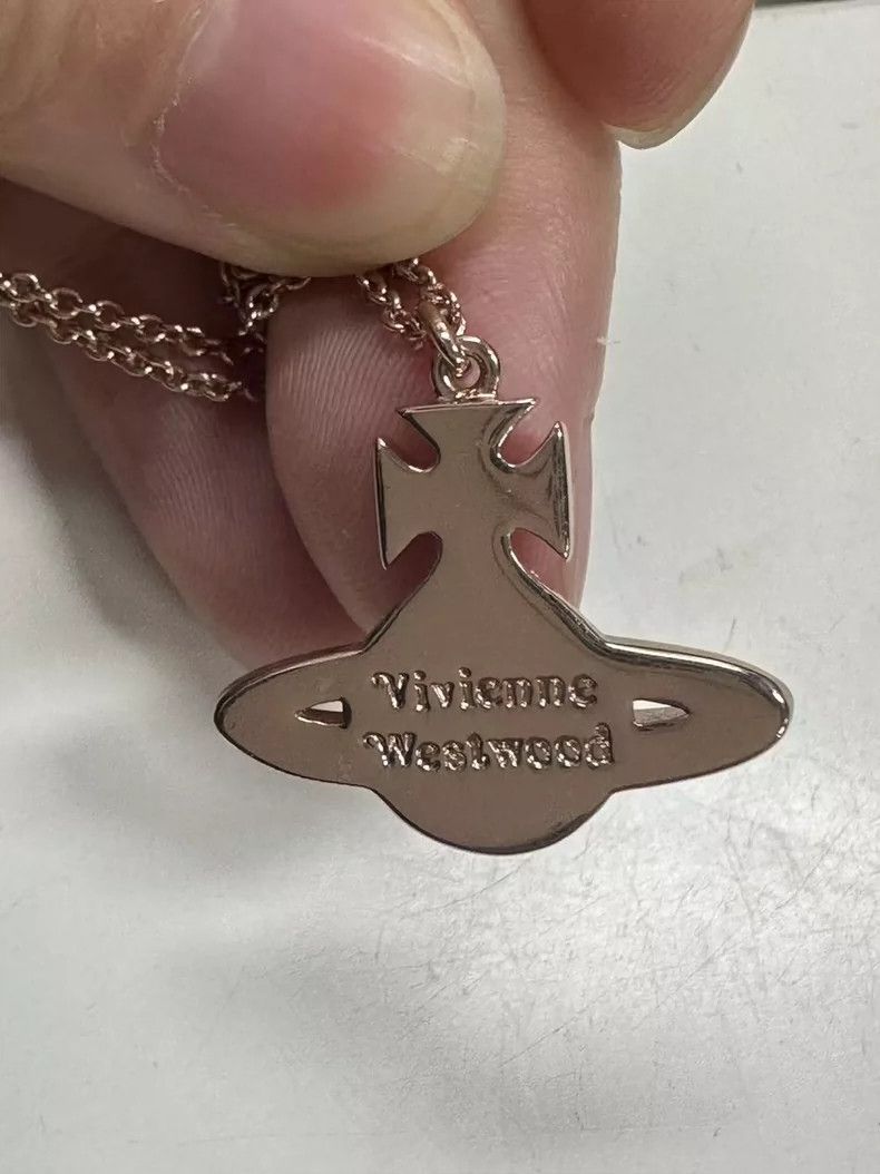 Vivienne Westwood Vivienne Westwood Rose Gold Saturn Necklace - dmc Size ONE SIZE - 8 Thumbnail