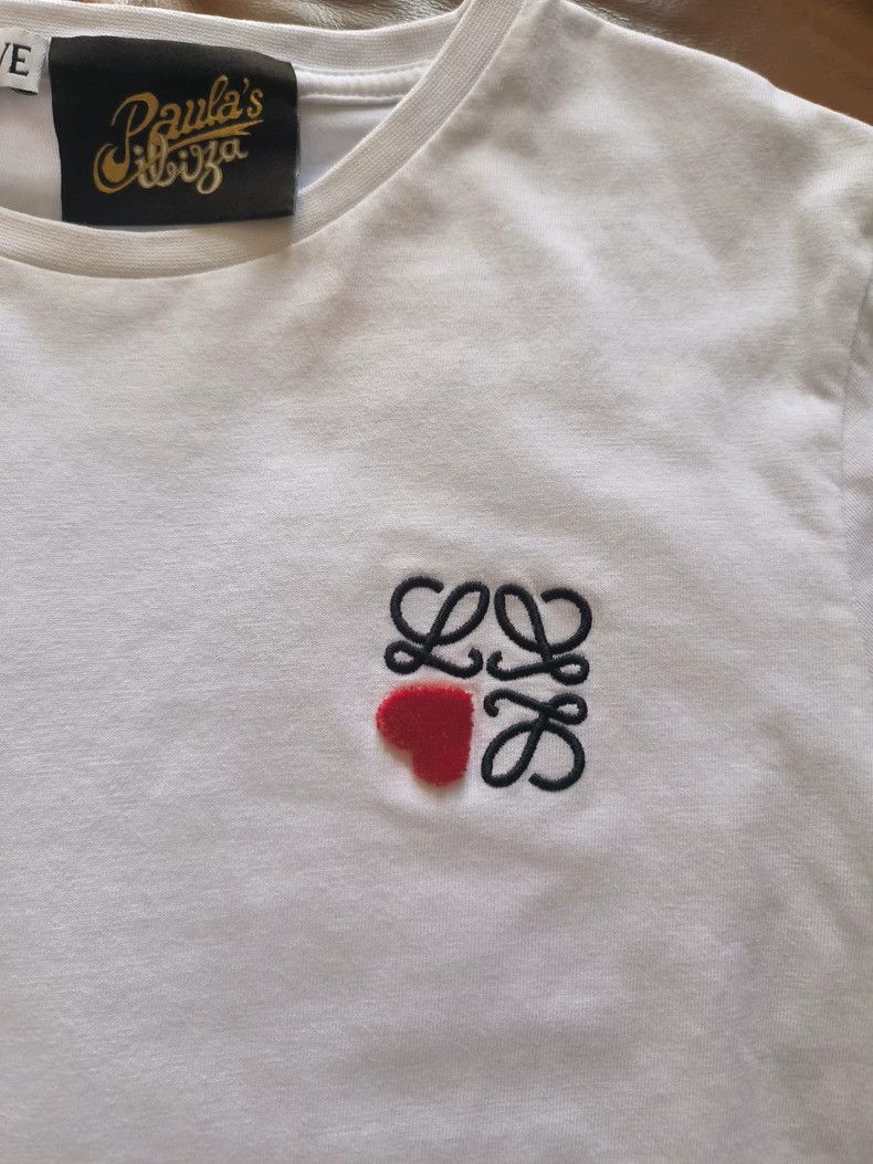 Loewe LOEWE Women's Heart Logo Embroidered T-Shirt - dmc Size US XS / EU 42 / 0 - 3 Thumbnail