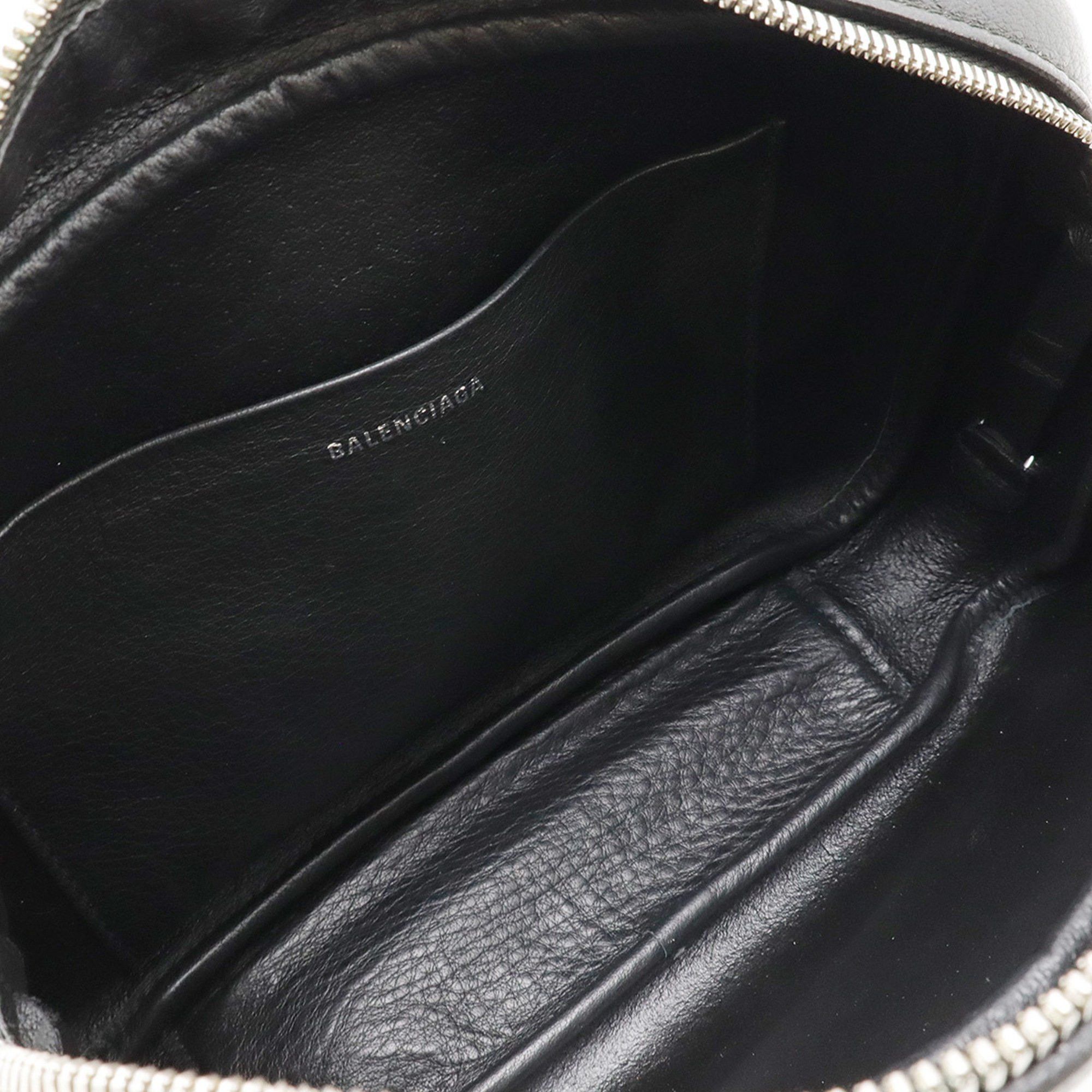 Balenciaga BALENCIAGA EVERYDAY Camera Bag S Shoulder Pochette Leather Black White 489812 Size ONE SIZE - 8 Thumbnail