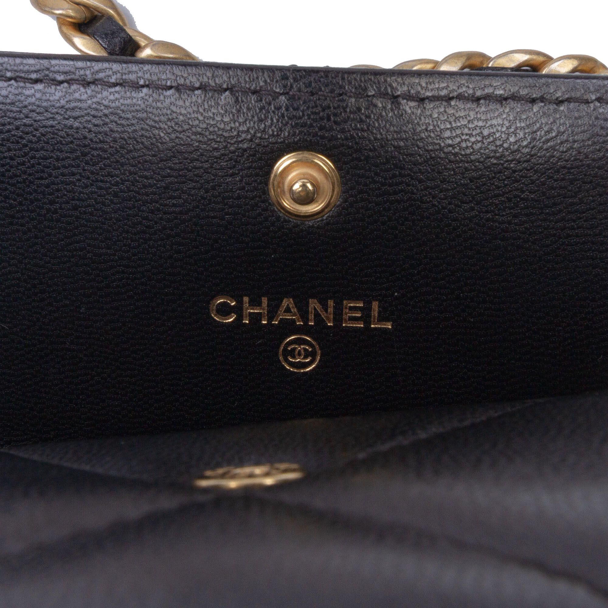 Chanel Chanel Quilted Lambskin 19 Flap Coin Purse With Chain Size ONE SIZE - 5 Thumbnail