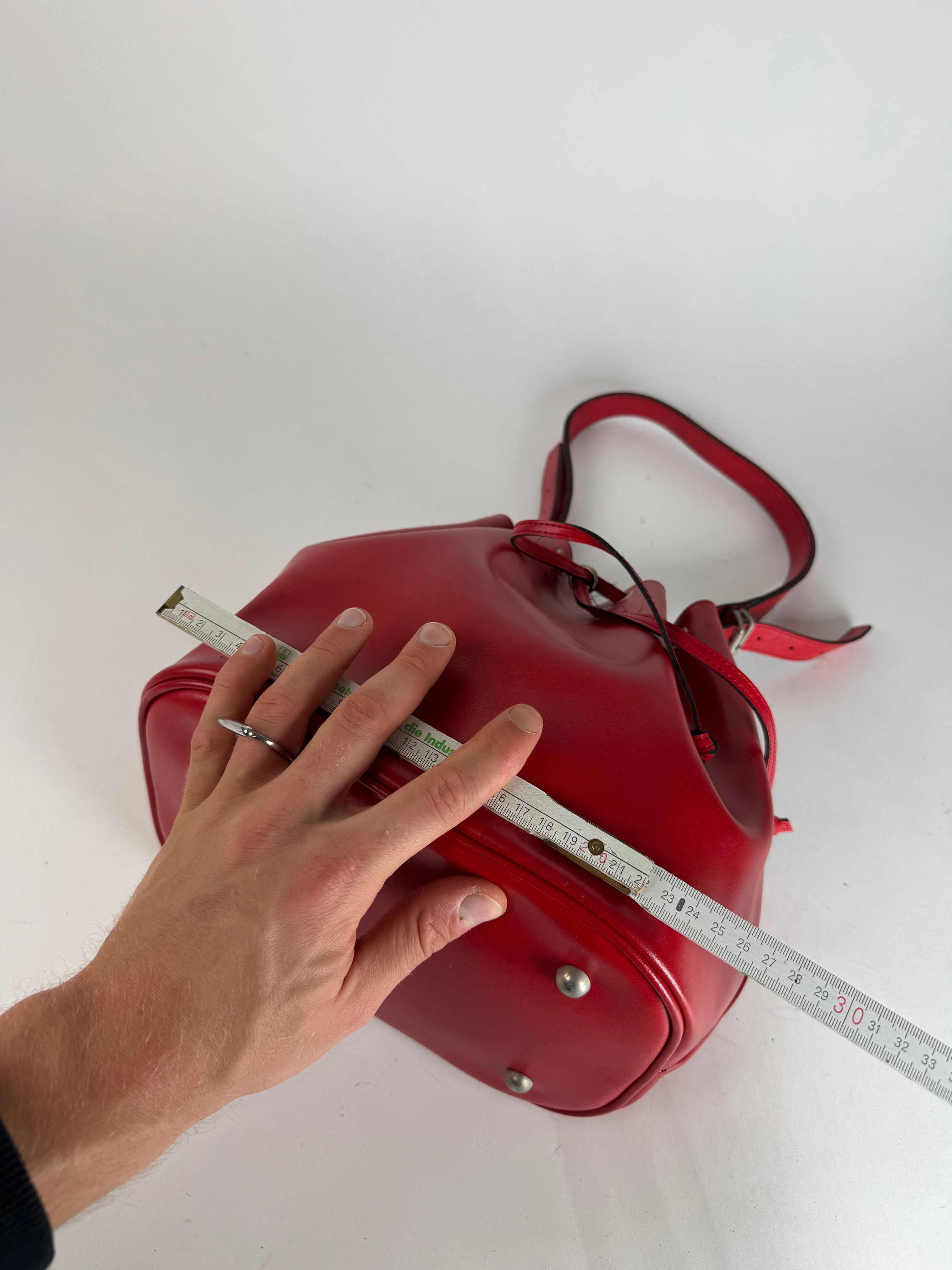 Comme des Garcons Vintage Comme Des Garçons Shoulder Bucket Bag Red Size ONE SIZE - 11 Thumbnail