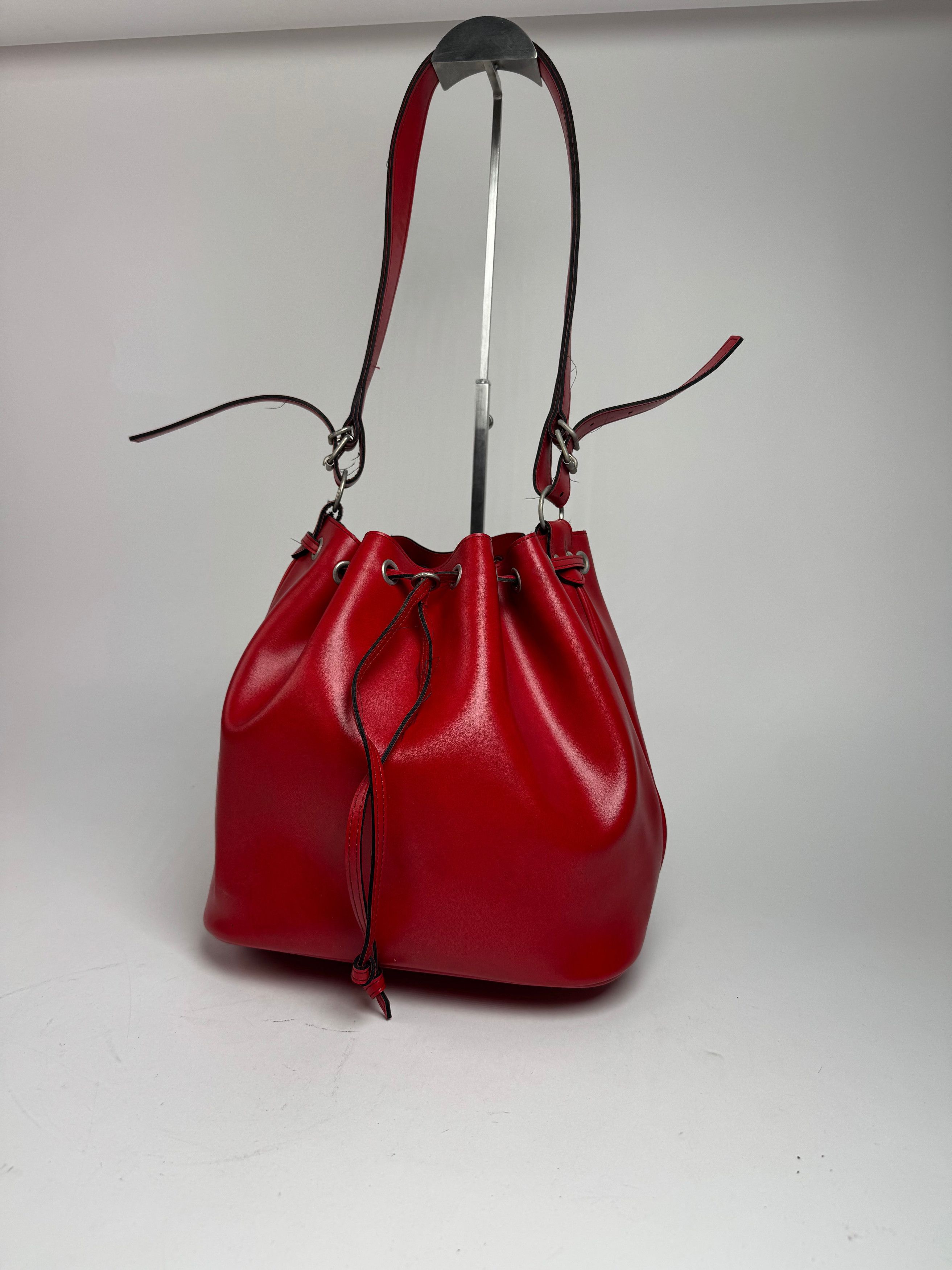 Comme des Garcons Vintage Comme Des Garçons Shoulder Bucket Bag Red Size ONE SIZE - 14 Thumbnail