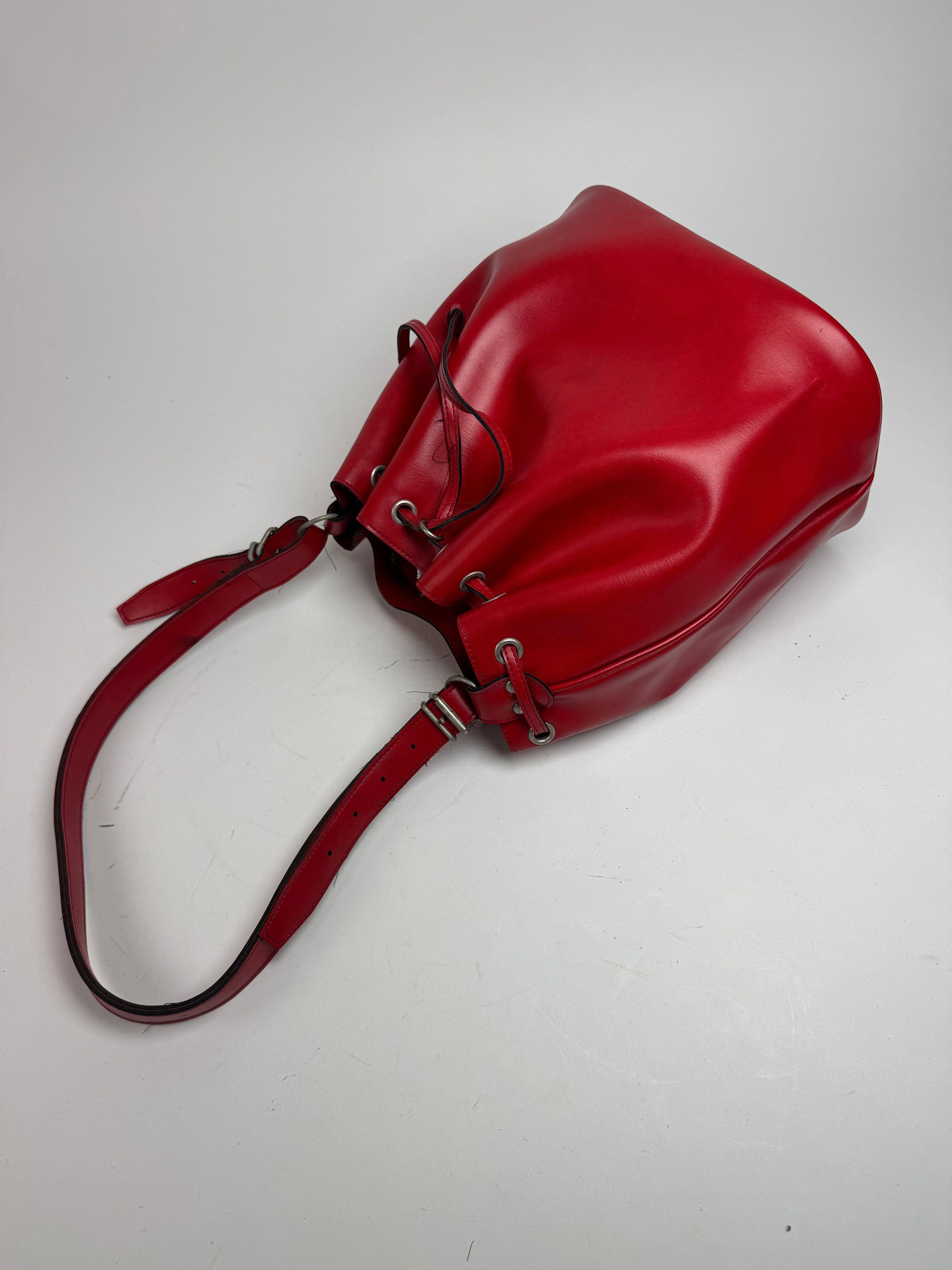 Comme des Garcons Vintage Comme Des Garçons Shoulder Bucket Bag Red Size ONE SIZE - 9 Thumbnail