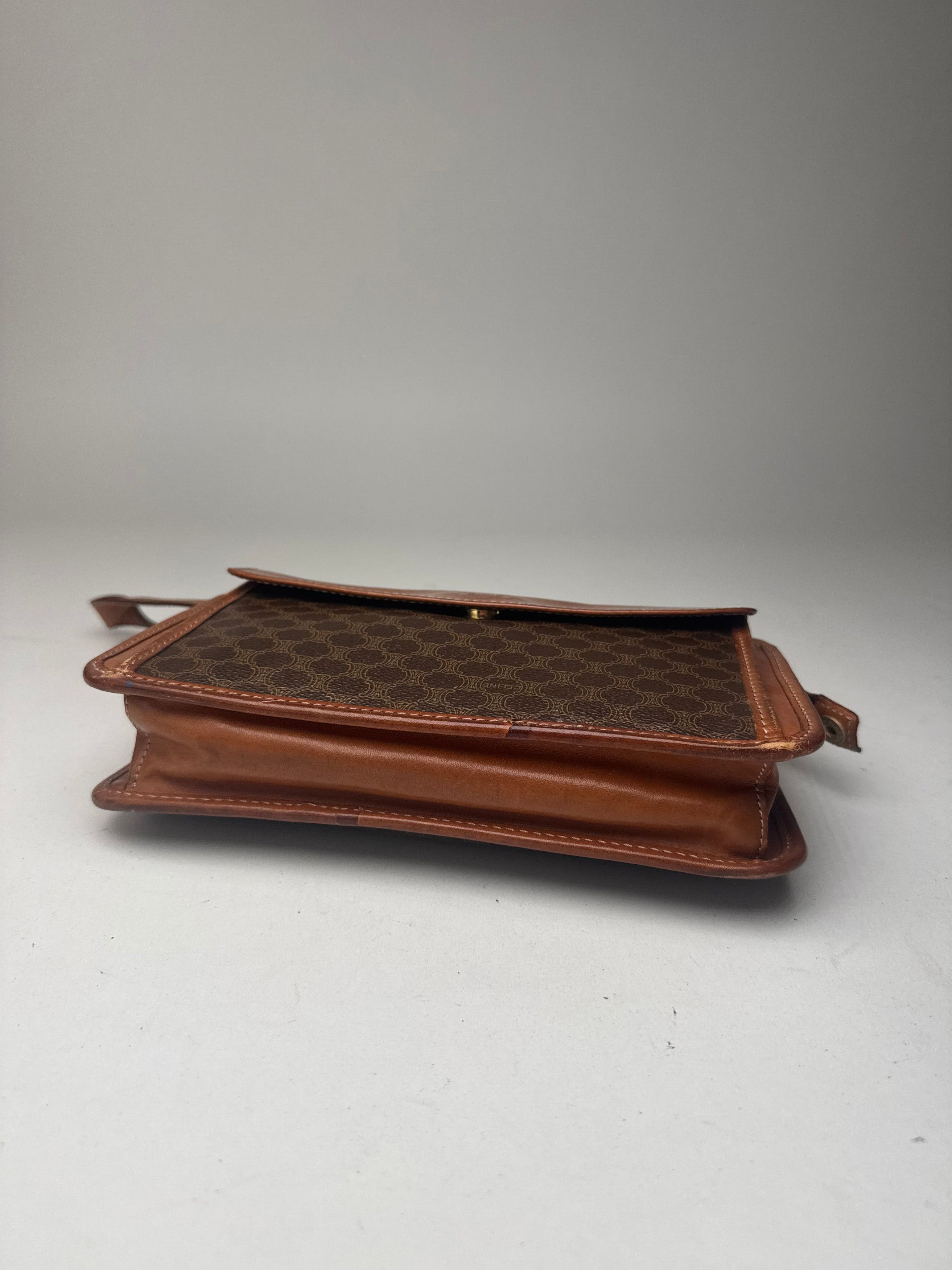 Celine Vintage Paris Triomphe Monogram Leather Clutch brown Size ONE SIZE - 9 Thumbnail