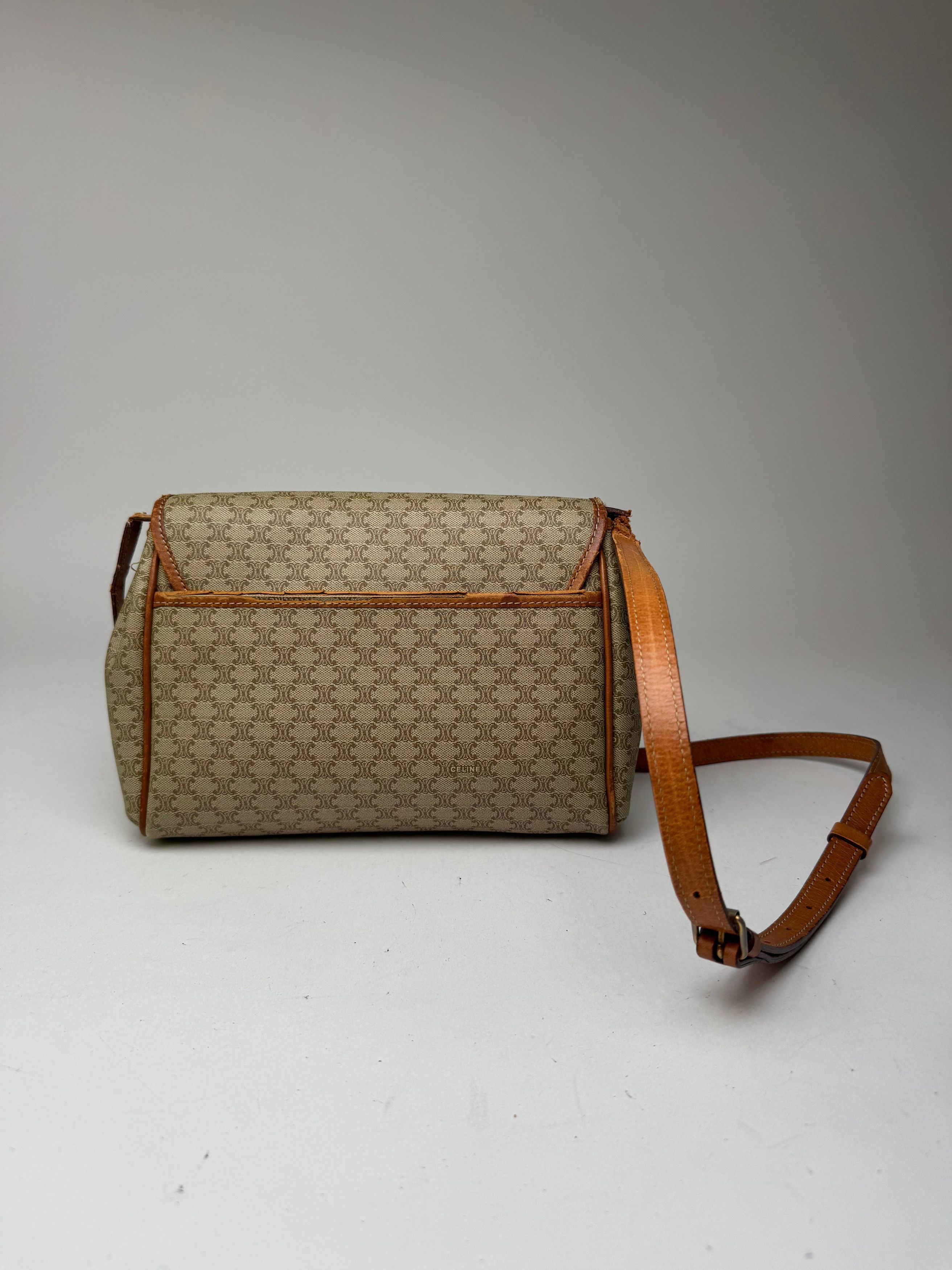 Celine Vintage Triomphe Monogram Crossbody bag beige Size ONE SIZE - 2 Thumbnail
