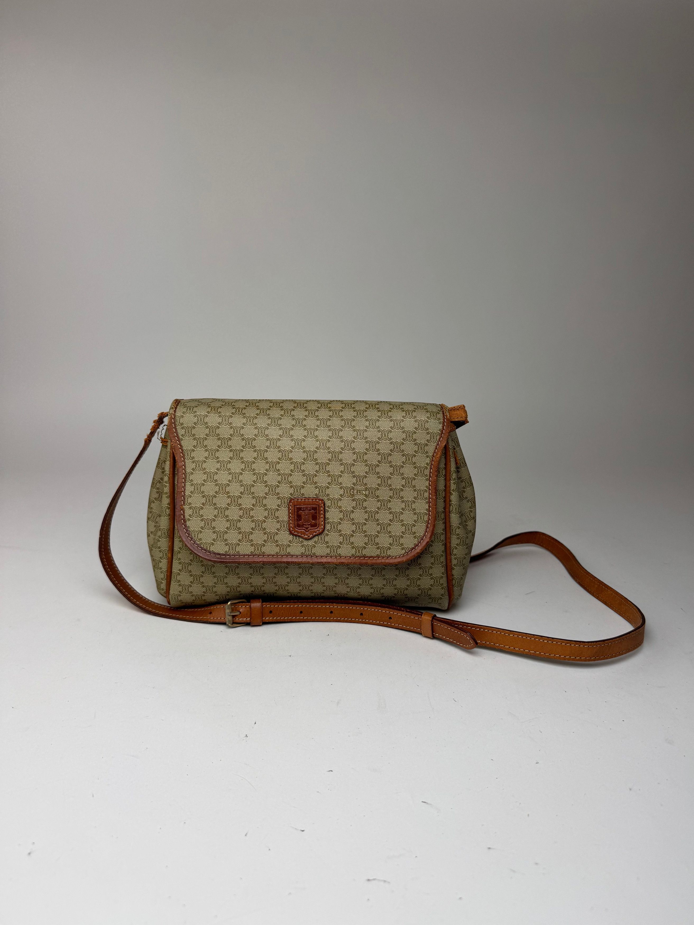 Celine Vintage Triomphe Monogram Crossbody bag beige Size ONE SIZE - 13 Thumbnail
