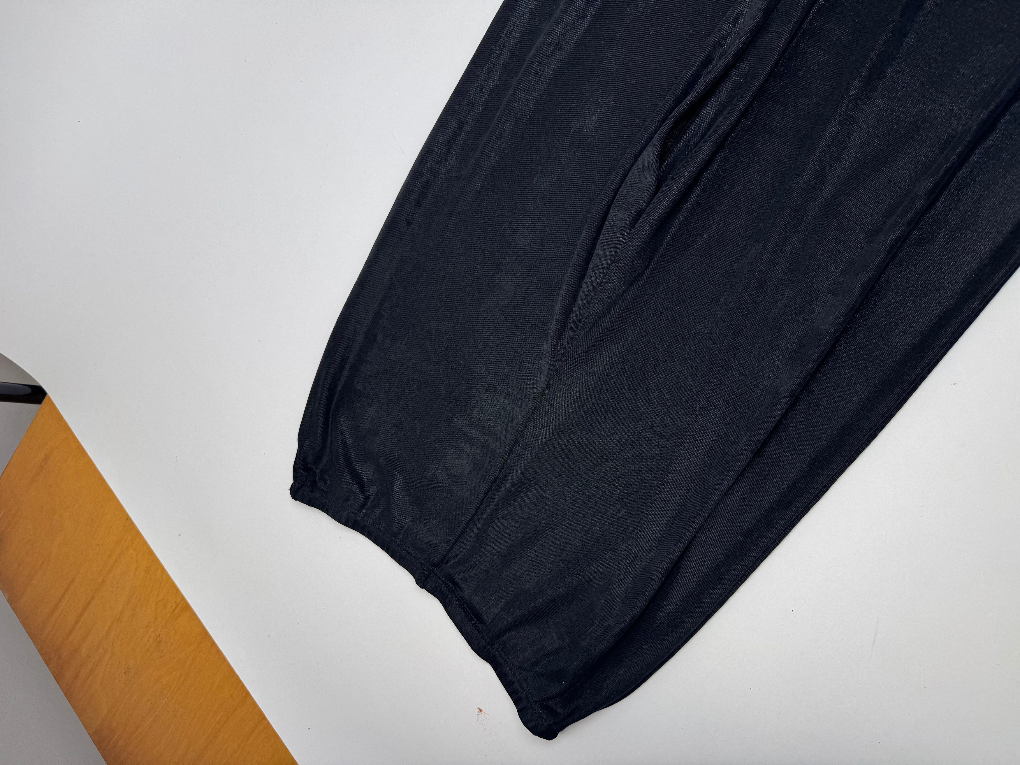 Fendi Vintage Roma Polyester pants M black Size 27" / US 4 / IT 40 - 14 Thumbnail